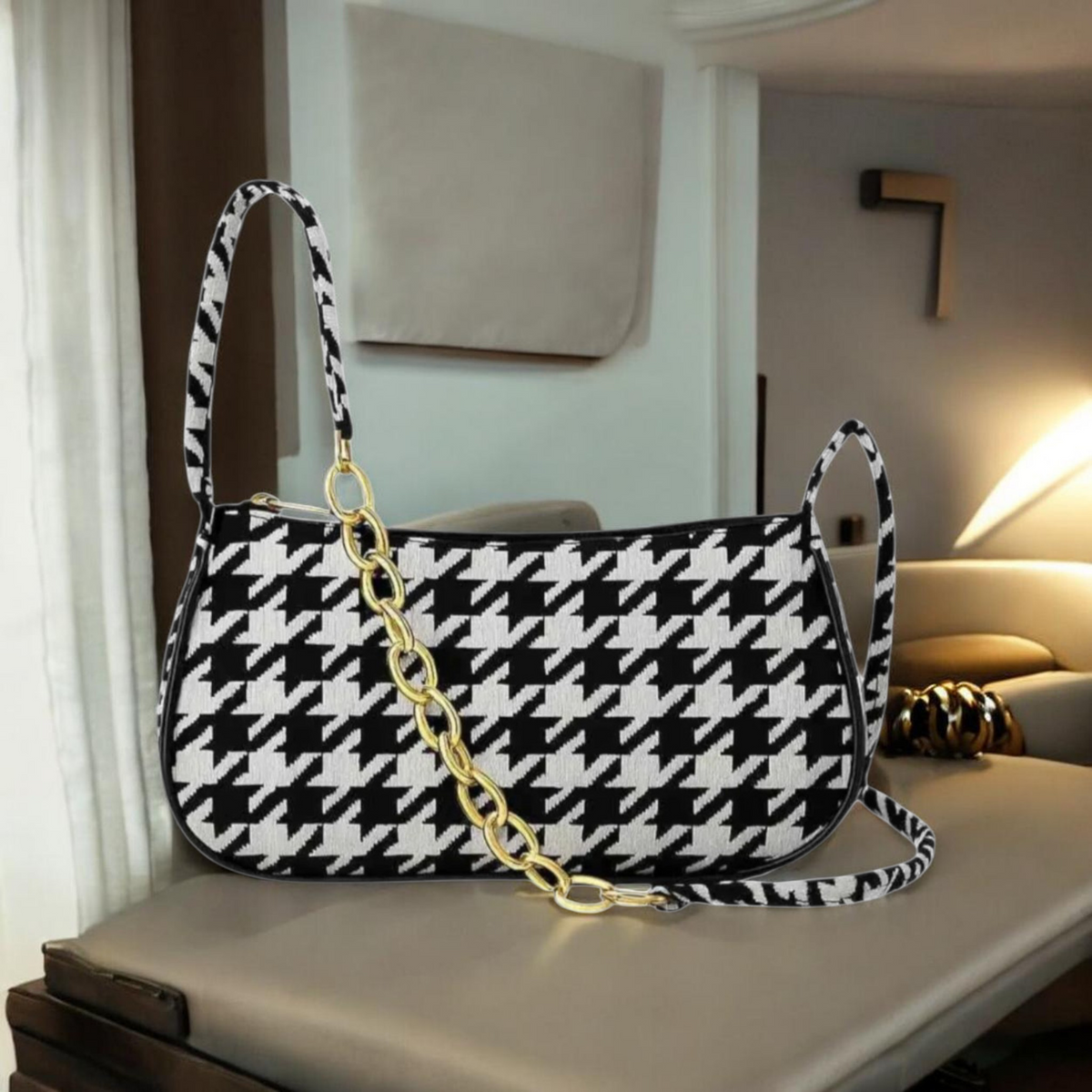 Chic cross body bag (Cross Design)