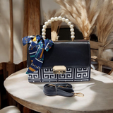 Pearl Handel structured Bag